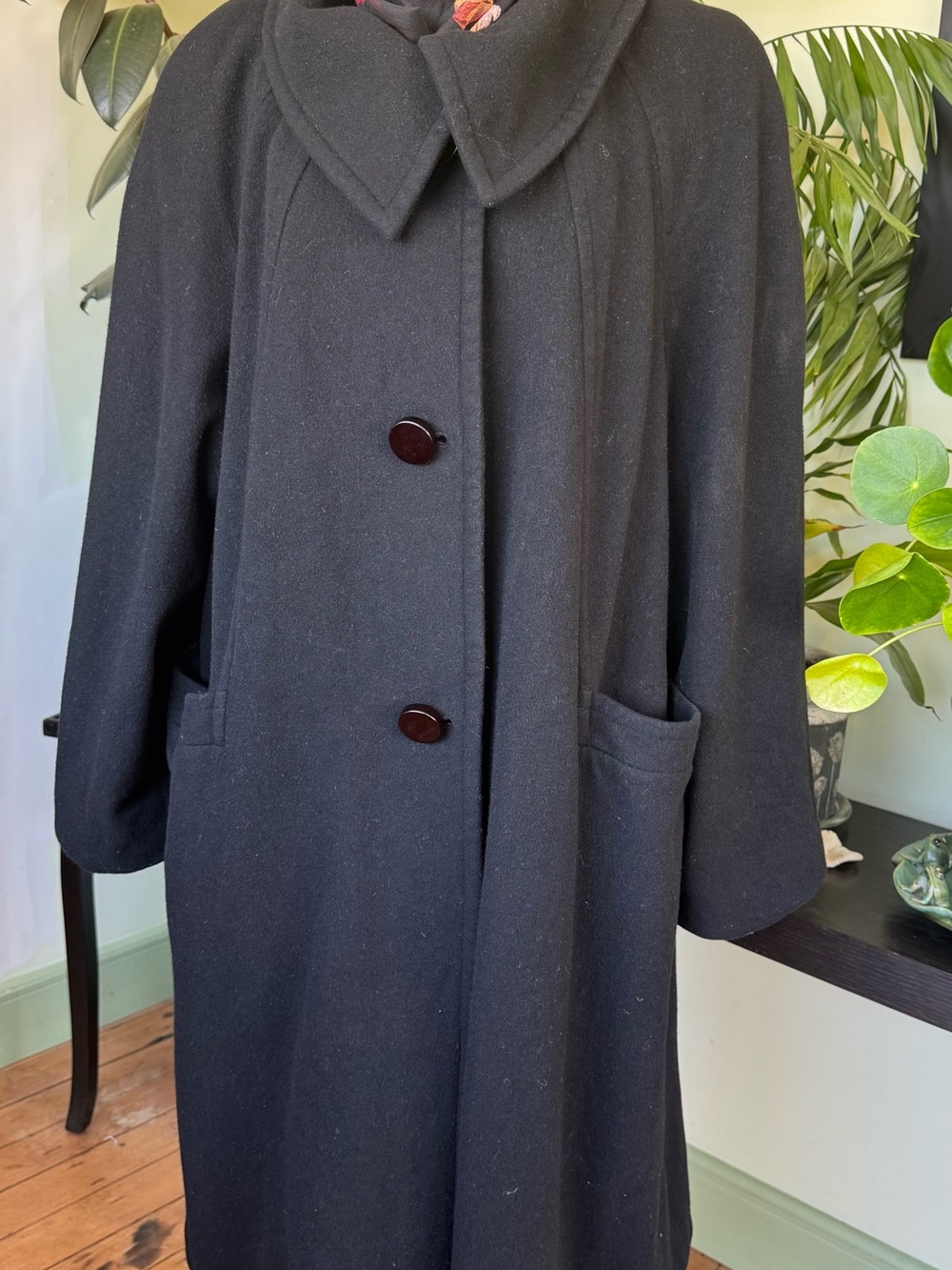 Women’s Black Wool-Cashmere coat